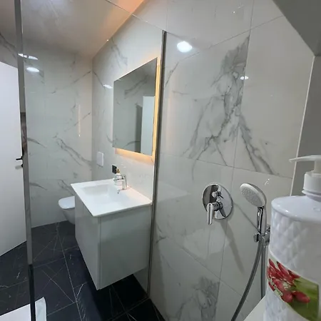 Djakbe Hotel Tirana